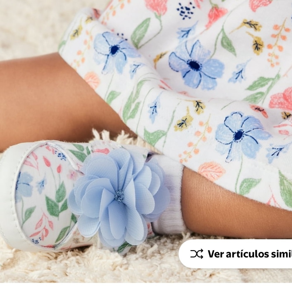 NWT 2 Carter's newborn shoes